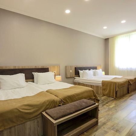 Suntower Hotel Mestia Exterior photo